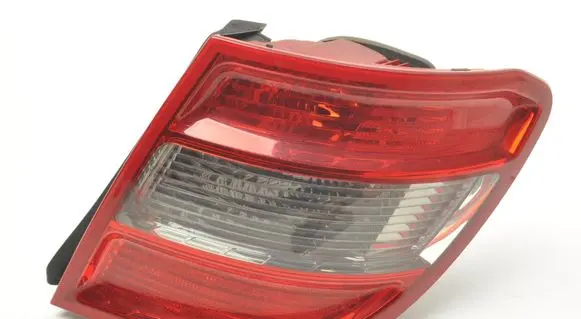 Mercedes-Benz C W204 Rear/tail lights 2049069402