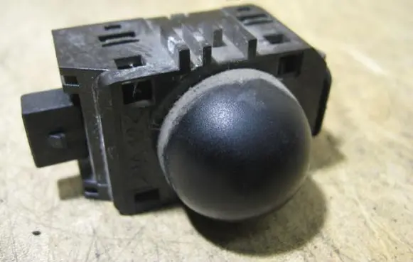Volkswagen Sharan Sensor 7M0962119 5WK4561 95VW15K602BAW