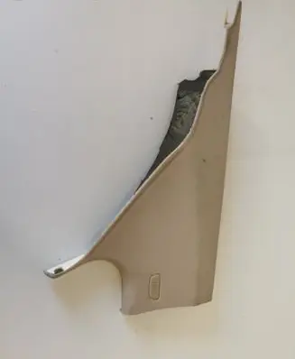 BMW 7 F01 F02 F03 F04 (A) pillar trim 7112743