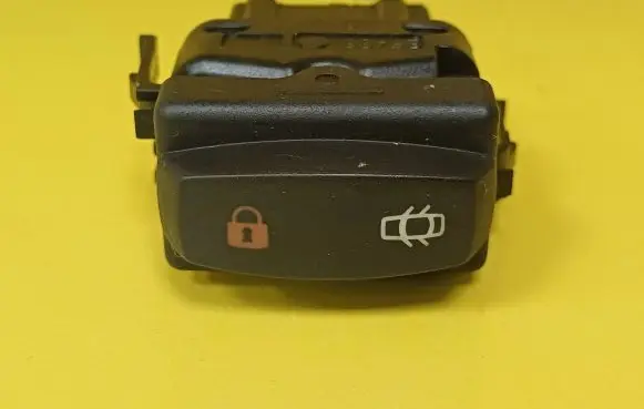 Renault Laguna I Central locking switch button 26488
