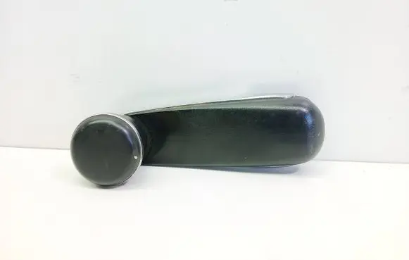 Mercedes-Benz C W202 Front door window winding handle 