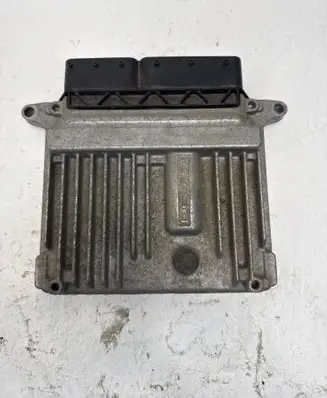 Mercedes-Benz C W204 Engine control unit/module A6461502272 A0054461540 28103528