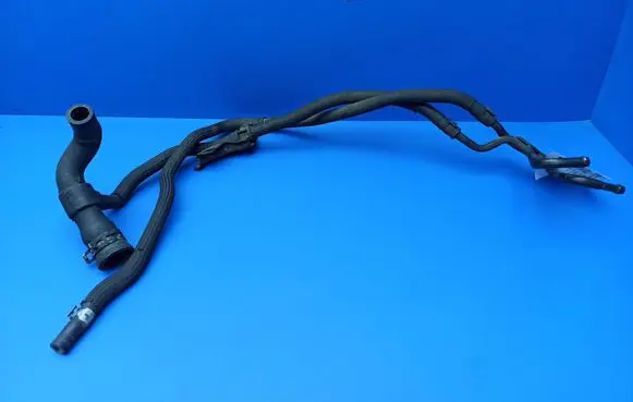 BMW 7 E65 E66 Engine coolant pipe/hose BMWE65E66
