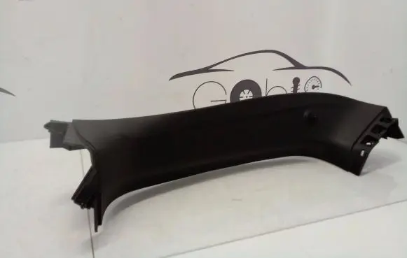 (C) pillar trim
