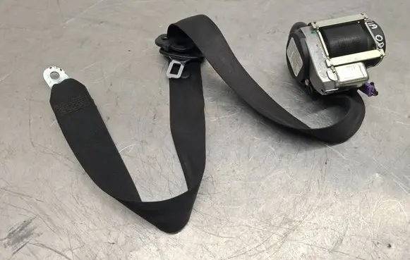 Skoda Octavia Mk2 (1Z) Front seatbelt 1Z0857701B 602481300 602519000