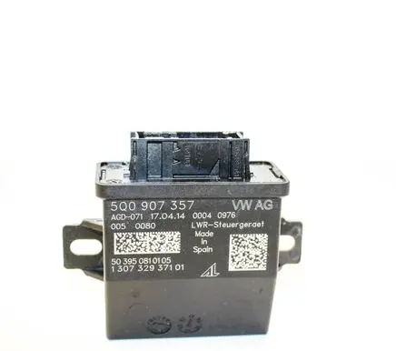Seat Leon (5F) Light module LCM 5Q0907357