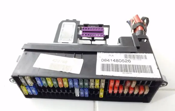 Volkswagen Tiguan Fuse module 5N0971845C