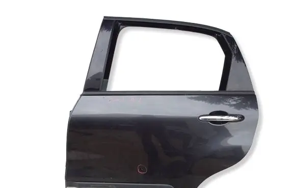 Fiat 500L Rear door R32B2