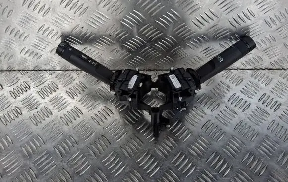 Chevrolet Cruze Indicator stalk