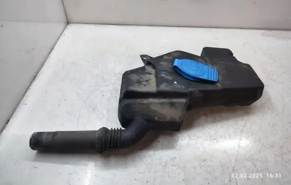 Audi A6 Allroad C7 Windshield washer fluid reservoir/tank 4G1955462A