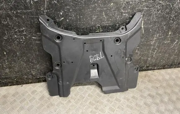 Hyundai Kona II Fuel tank bottom protection 62408BE000