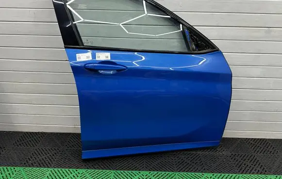 BMW X1 F48 F49 Front door 7414370