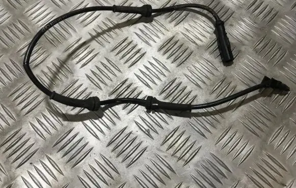Renault Clio III ABS brake wheel speed sensor 8200419177