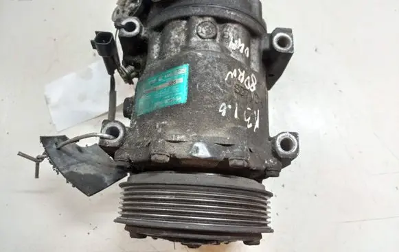 Mazda 3 I Air conditioning (A/C) compressor (pump) 3M5H19D629SA 0102304421 1255