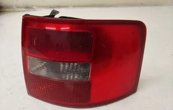 Audi A6 S6 C5 4B Rear/tail lights 4B9945096