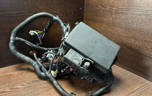 Fuse box set
