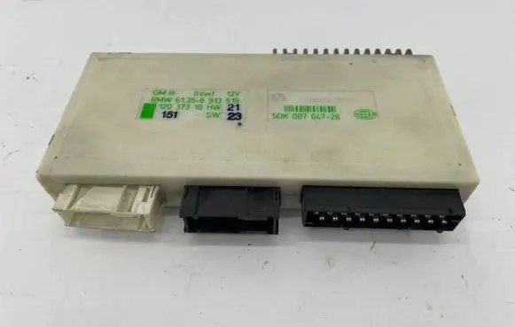 BMW 5 E39 Comfort/convenience module 61356913 5DK00704728 12037310