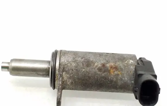 Audi A4 S4 B8 8K Camshaft vanos timing valve 06H103697A