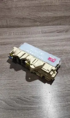 Mazda 626 Fuse module GA5T012124A TWSGA5T01