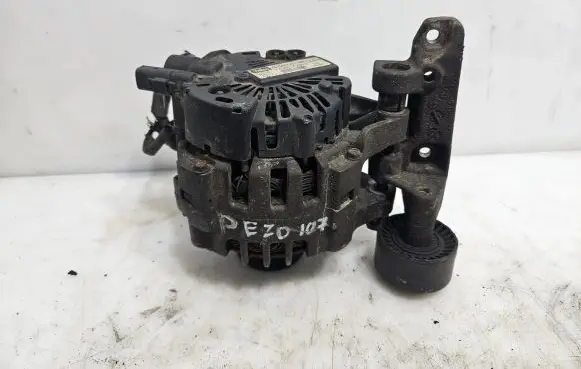 Peugeot 107 Generator/alternator 9656003780