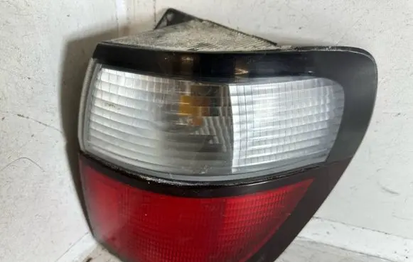 Subaru Legacy Rear/tail lights