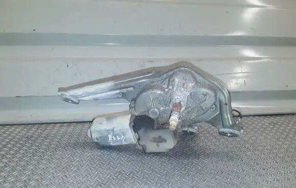 Toyota Avensis T250 Rear window wiper motor 8513005100 2596000102