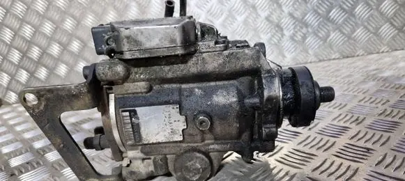 Opel Zafira A Fuel injection high pressure pump 90501100 0470504004 0011000131