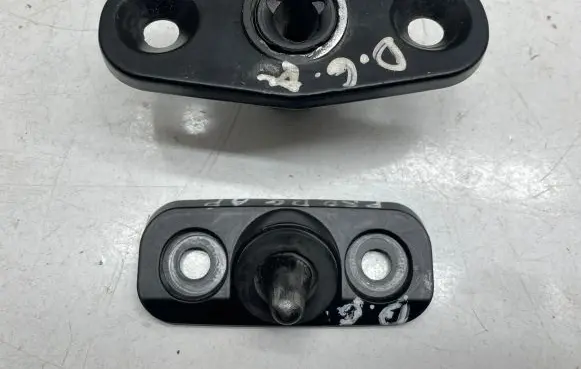 Toyota Proace Sliding door check strap stopper 9808079180