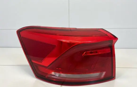 Volkswagen T-Roc Rear/tail lights 2GA945095C