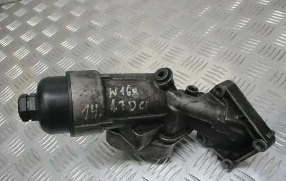 Mercedes-Benz A W168 Oil filter mounting bracket