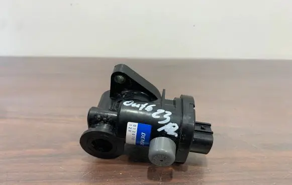 Subaru Outback (BT) Intake manifold valve actuator/motor 0120101091