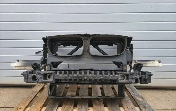 BMW X3 F25 Radiator support slam panel 7210476 7371990 7210500