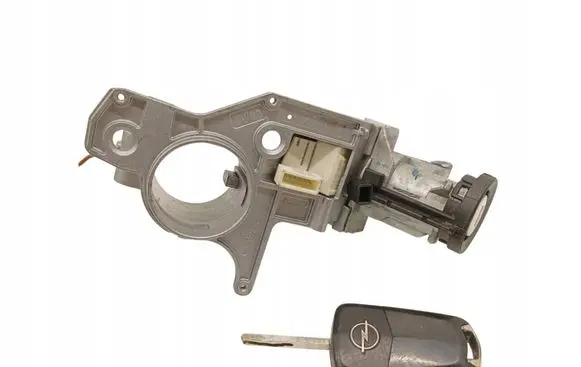 Opel Zafira B Ignition lock N0501882