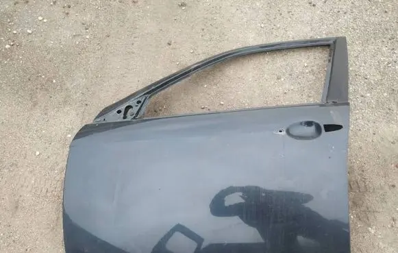 Alfa Romeo 156 Front door pilkos