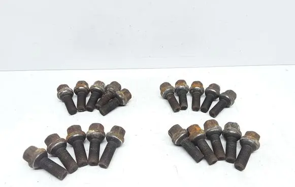 Mercedes-Benz S W221 Nuts/bolts 