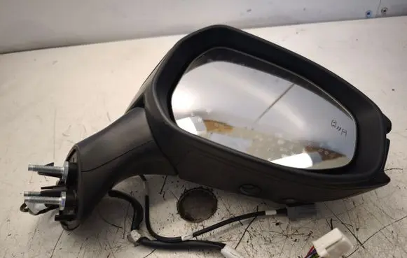 Toyota C-HR II Front door electric wing mirror E90516584 4020000930