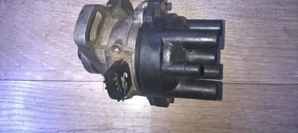 Mazda Protege Spark distributor t2t53171