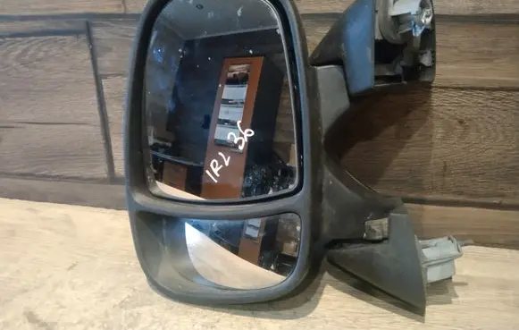 Nissan Primastar Front door electric wing mirror