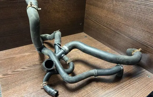 Ford Tourneo Custom Engine coolant pipe/hose BK218286BF 922317