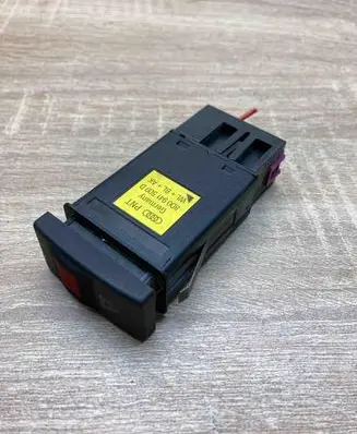 Audi A4 S4 B5 8D Hazard light switch 8D0941509D WithPlug