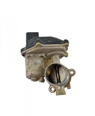 Volkswagen PASSAT B8 Electric throttle body valve 04L131501M