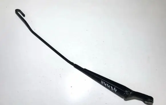 Volkswagen PASSAT B5 Front wiper blade arm 3b1955410