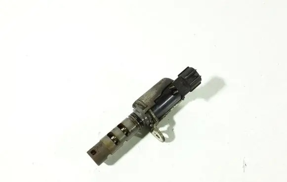 Toyota Corolla E120 E130 Camshaft vanos timing valve 1533022030 A04G2923012