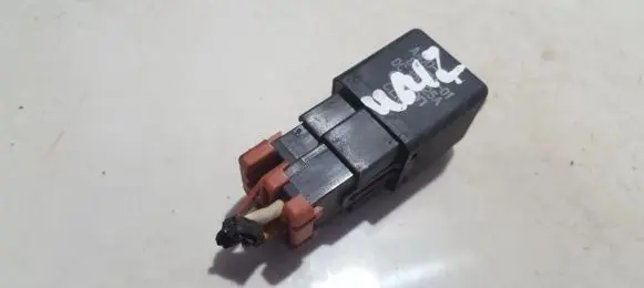 KIA Ceed Other relay DC12V25A