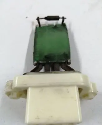 Ford Focus Heater blower motor/fan resistor 3M5H18B647AC