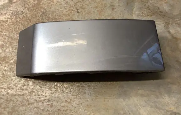 Volvo XC90 Rear/tail light trim molding 30698134