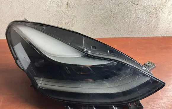 Tesla Model Y Headlight/headlamp 151495300D 01531916 D622140000082