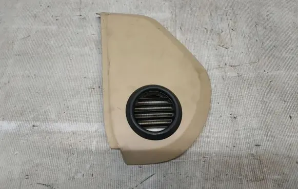 Volkswagen Touareg I Dashboard side end trim 7L6857176