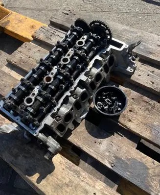 BMW 3 E90 E91 Engine head 781046302 10031501119