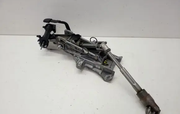 Ford Focus Steering wheel axle BV613C529AC